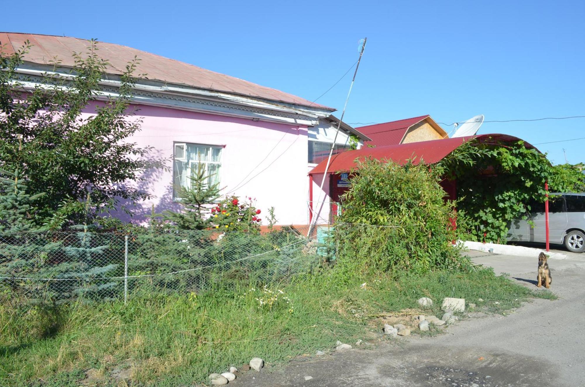 Guest House On Derbisheva Karakol Exterior photo